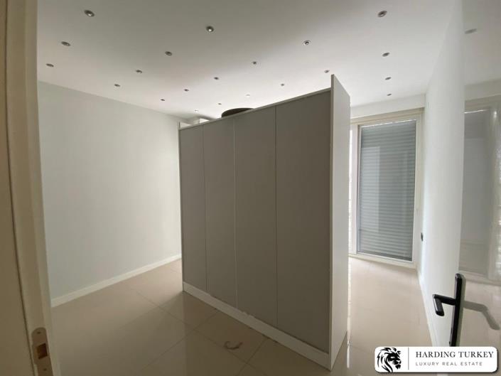 Image No.19-2 Bed Apartment for sale