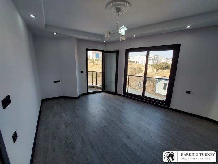 Image No.21-2 Bed Apartment for sale