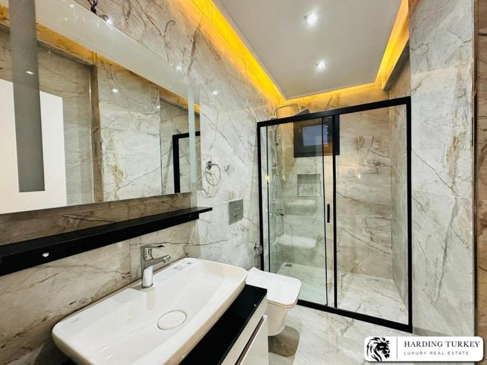 Image No.32-3 Bed Semi-Detached for sale