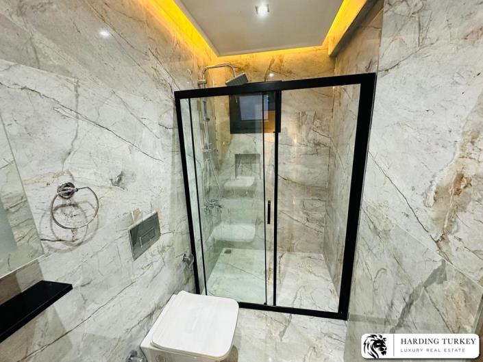 Image No.33-3 Bed Semi-Detached for sale