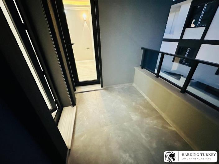 Image No.40-3 Bed Semi-Detached for sale