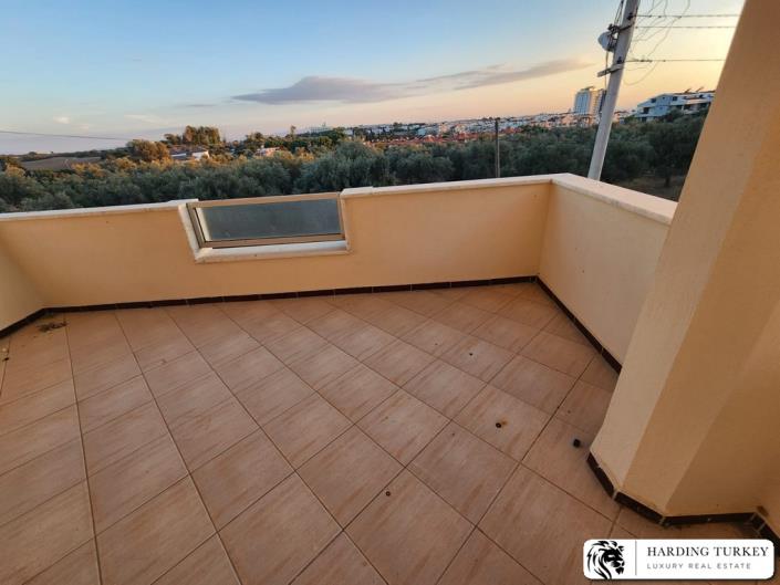 Image No.19-4 Bed Villa / Detached for sale