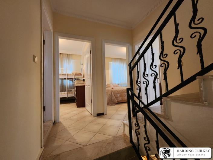 Image No.20-4 Bed Villa / Detached for sale