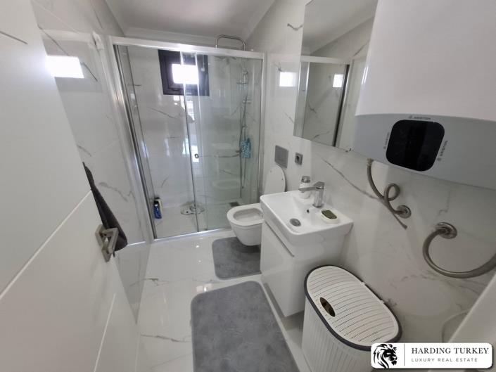 Image No.18-3 Bed Duplex for sale