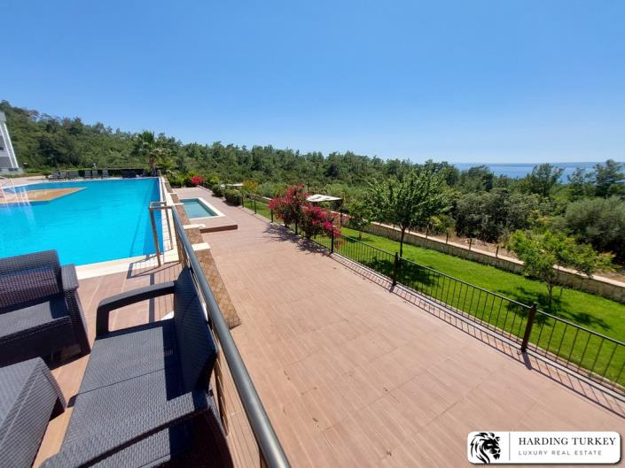 Image No.16-2 Bed Apartment for sale