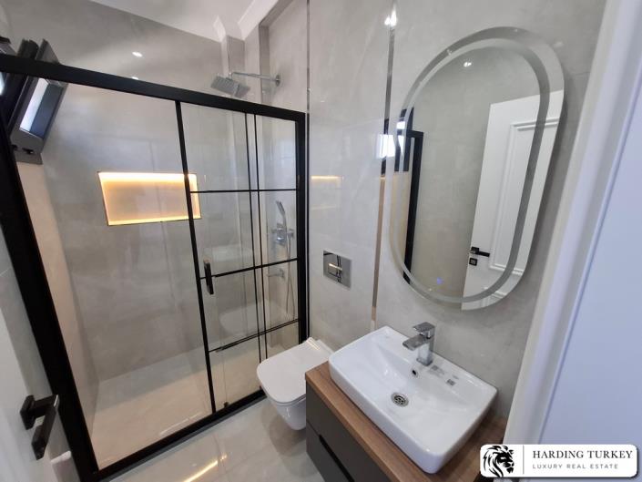 Image No.19-4 Bed Villa / Detached for sale