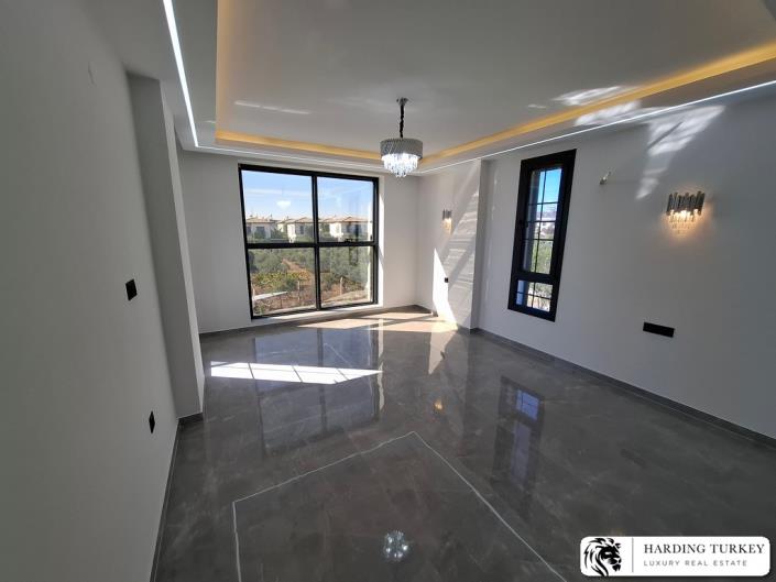 Image No.26-4 Bed Villa / Detached for sale