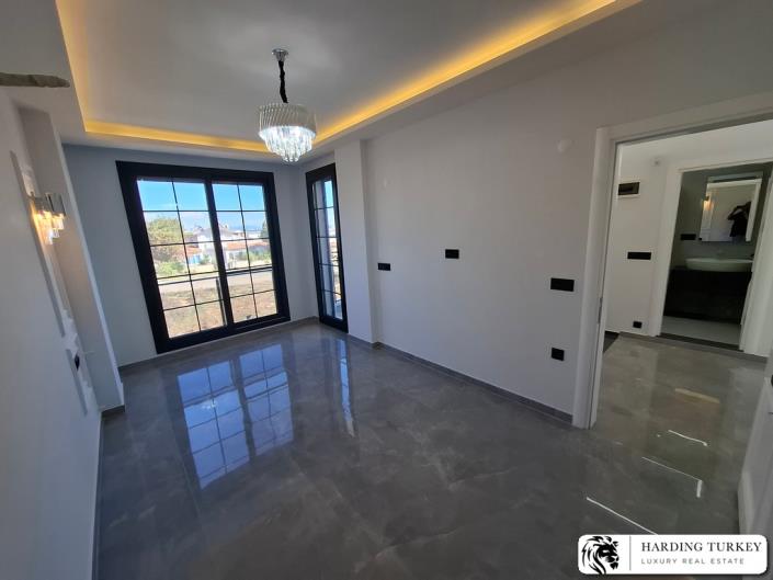 Image No.30-4 Bed Villa / Detached for sale