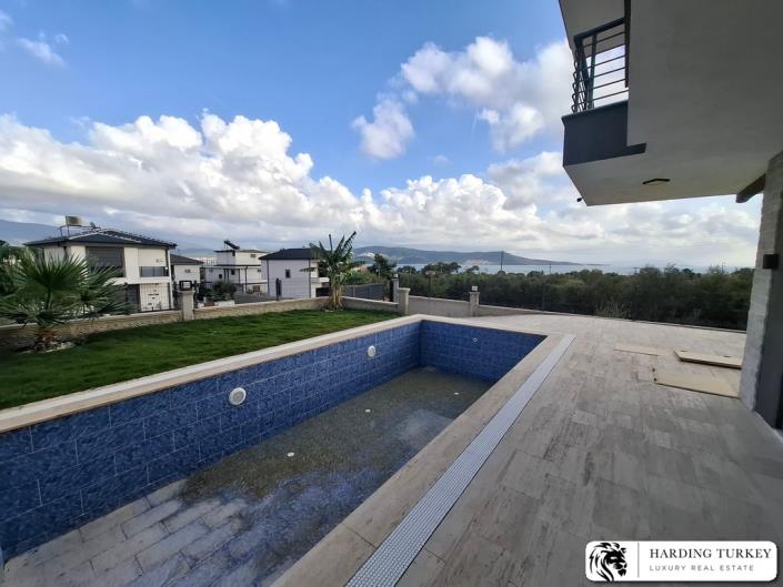 Image No.3-3 Bed Semi-Detached for sale