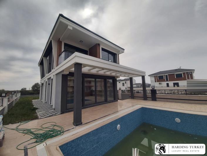 Image No.5-3 Bed Villa / Detached for sale