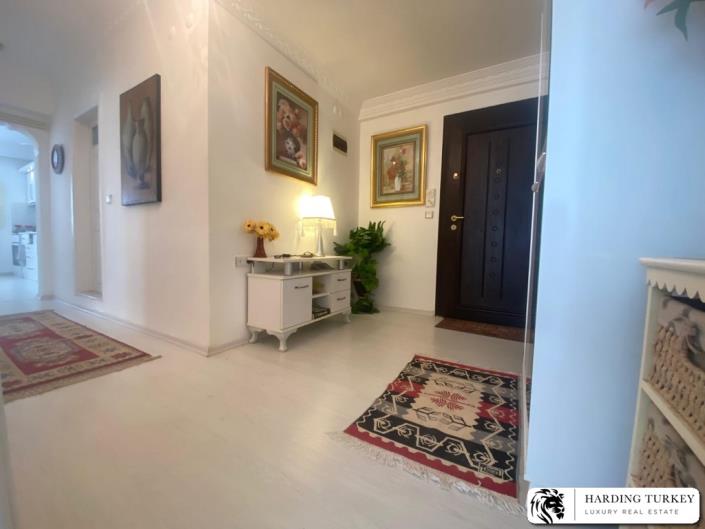 Image No.25-2 Bed Apartment for sale