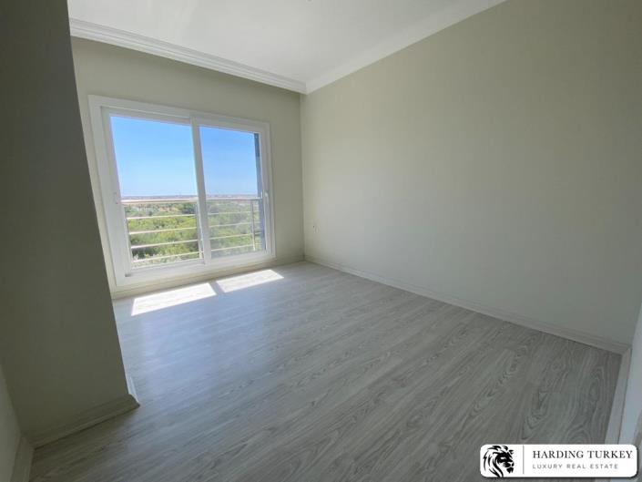 Image No.10-4 Bed Villa / Detached for sale