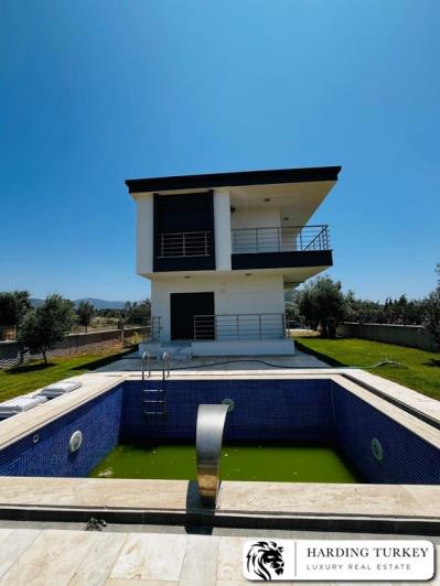 Image No.22-4 Bed Villa / Detached for sale