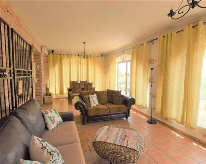 Image No.4-5 Bed Villa for sale