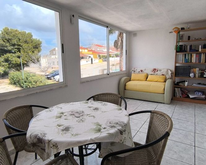 Image No.18-3 Bed Townhouse for sale