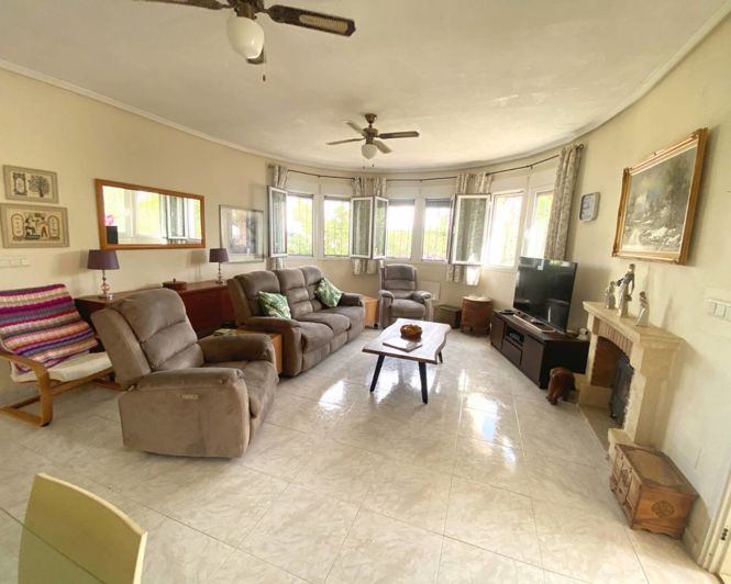 Image No.5-3 Bed Villa for sale