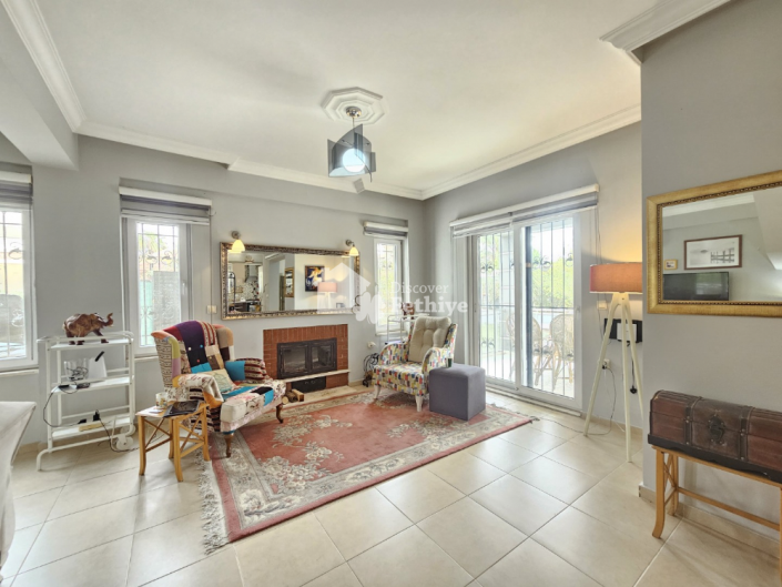 Image No.18-5 Bed Villa for sale