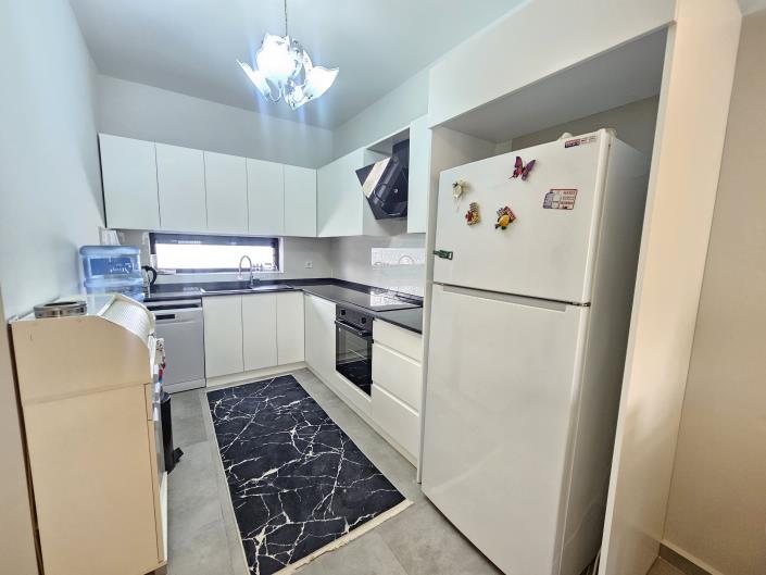 Image No.15-4 Bed Apartment for sale