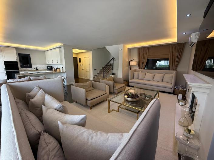 Image No.16-5 Bed Villa for sale