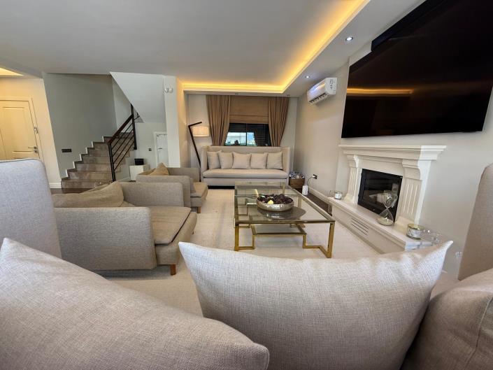 Image No.22-5 Bed Villa for sale