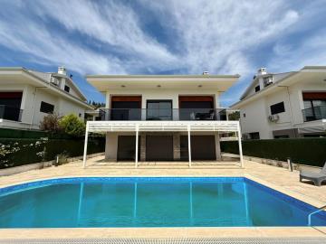 WhatsApp-Image-2025-05-19-at-14-31-26--1-