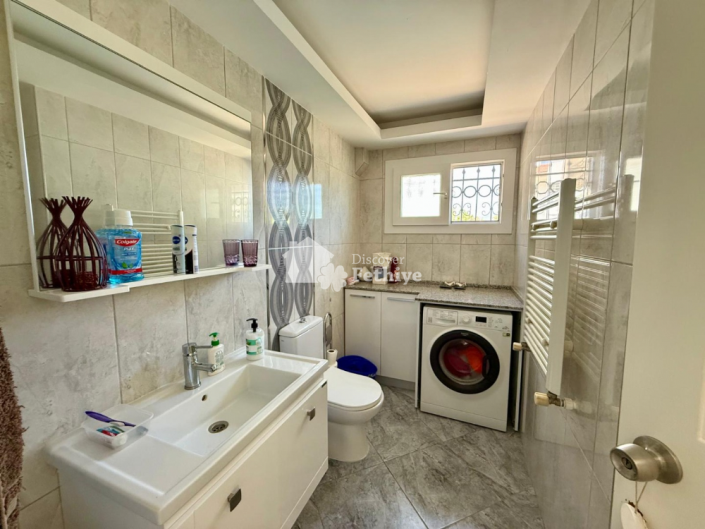 Image No.37-3 Bed Villa for sale