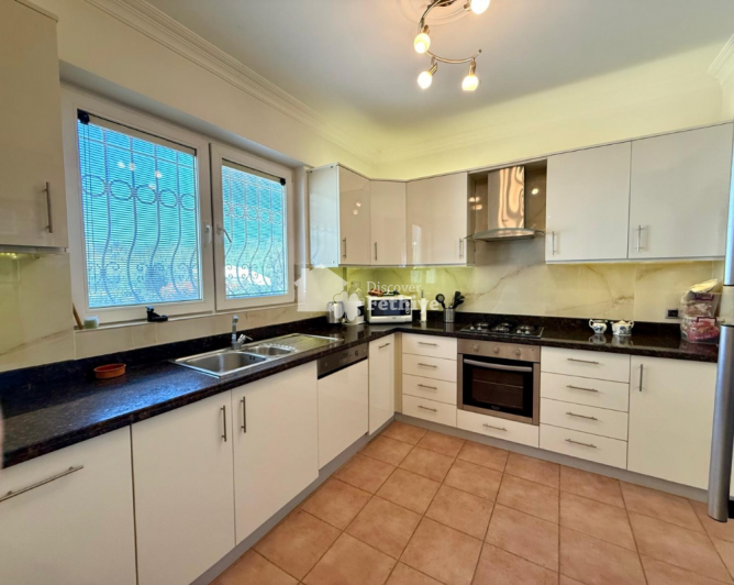 Image No.22-3 Bed Villa for sale