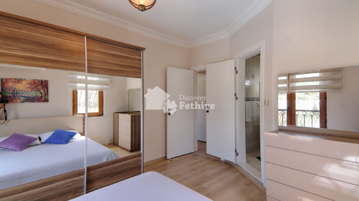 Image No.29-4 Bed Villa for sale