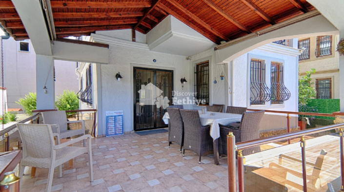 Image No.9-4 Bed Villa for sale