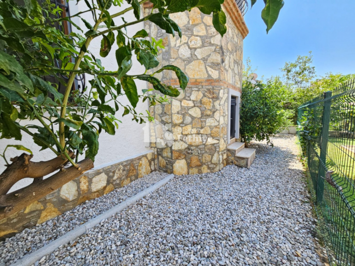 Image No.10-4 Bed Villa for sale