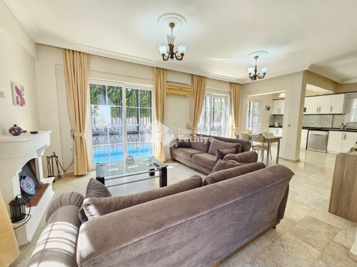 Image No.11-3 Bed Villa for sale