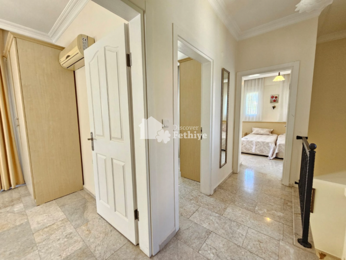 Image No.21-3 Bed Villa for sale