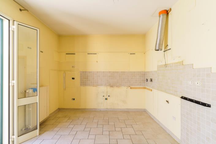 Image No.23-3 Bed Townhouse for sale