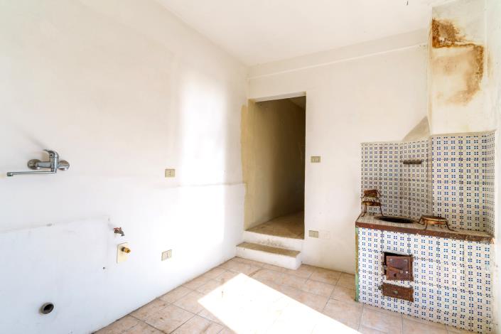 Image No.35-3 Bed Townhouse for sale