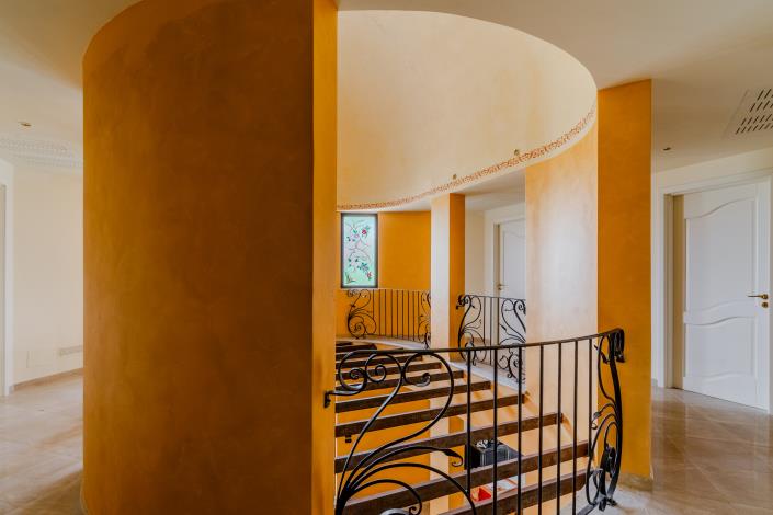 Image No.7-4 Bed Villa for sale