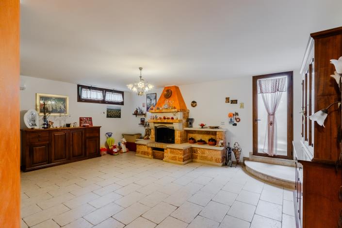 Image No.26-4 Bed Villa for sale