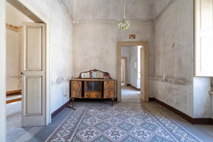 Image No.4-2 Bed Townhouse for sale