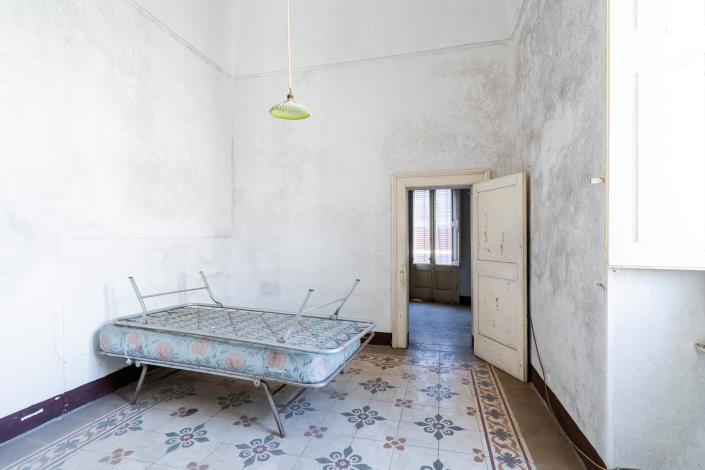 Image No.11-2 Bed Townhouse for sale