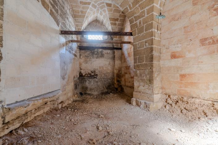 Image No.49-2 Bed Townhouse for sale