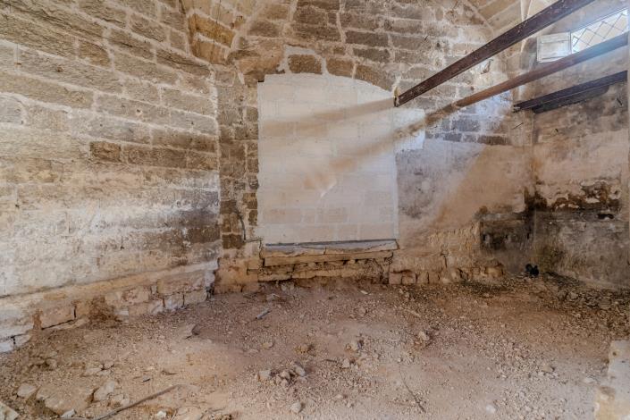 Image No.48-2 Bed Townhouse for sale