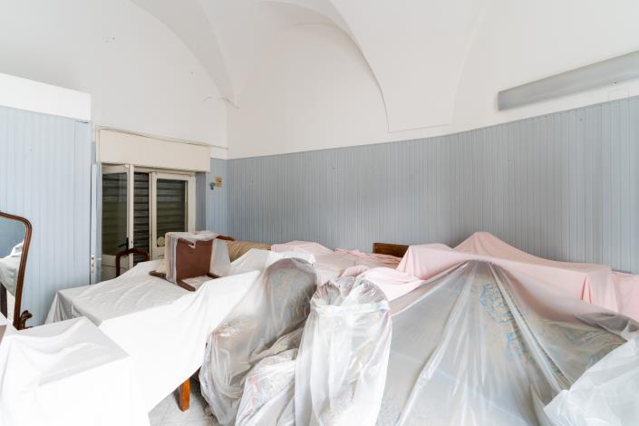 Image No.55-2 Bed Townhouse for sale