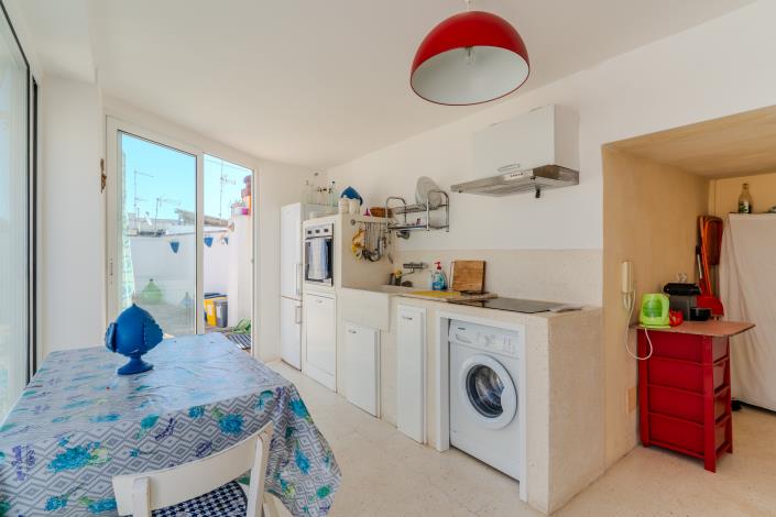 Image No.2-2 Bed Townhouse for sale