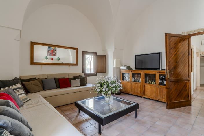 Image No.2-Maison de ville de 4 chambres à vendre à Galatone