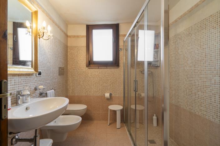 Image No.10-Maison de ville de 4 chambres à vendre à Galatone