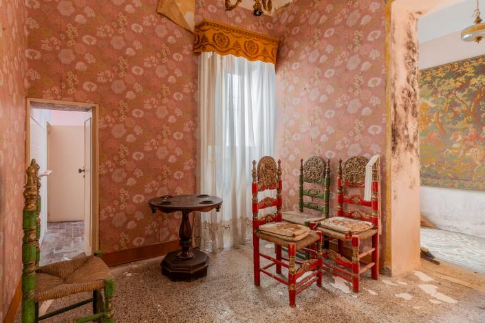 Image No.15-8 Bed Mansion for sale