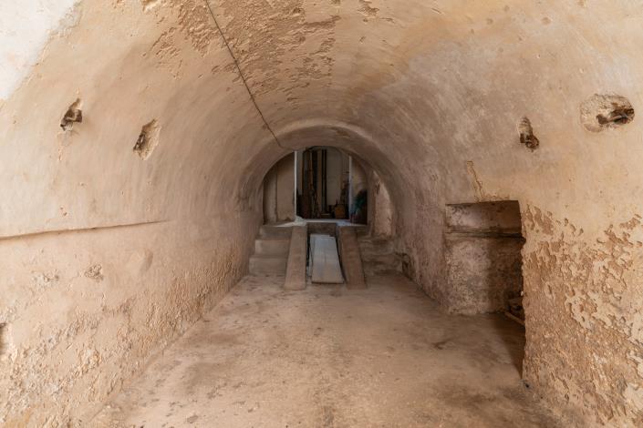 Image No.35-8 Bed Mansion for sale