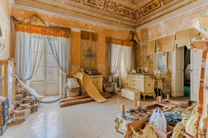 Image No.51-8 Bed Mansion for sale