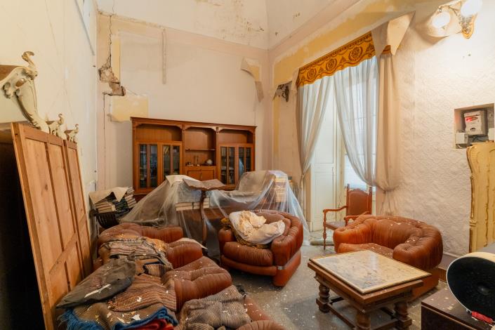 Image No.55-8 Bed Mansion for sale