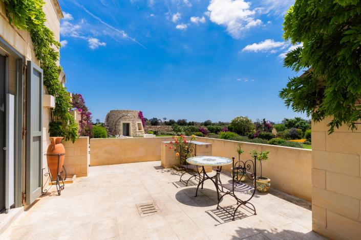 Image No.23-5 Bed Villa / Detached for sale