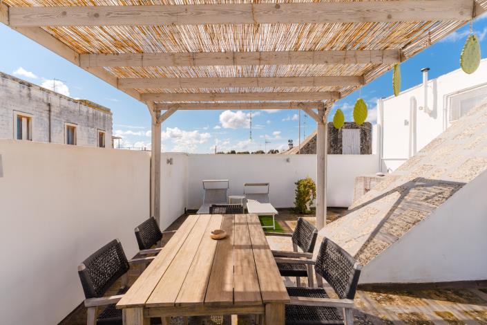 Image No.24-2 Bed Apartment for sale